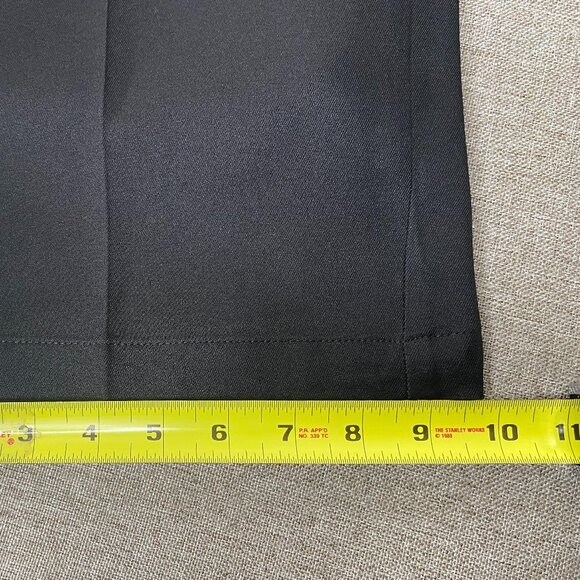 Haggar CLASSIC FIT Dress Pants Men's 42 x 32 High Rise Black Office Business - Picture 13 of 14